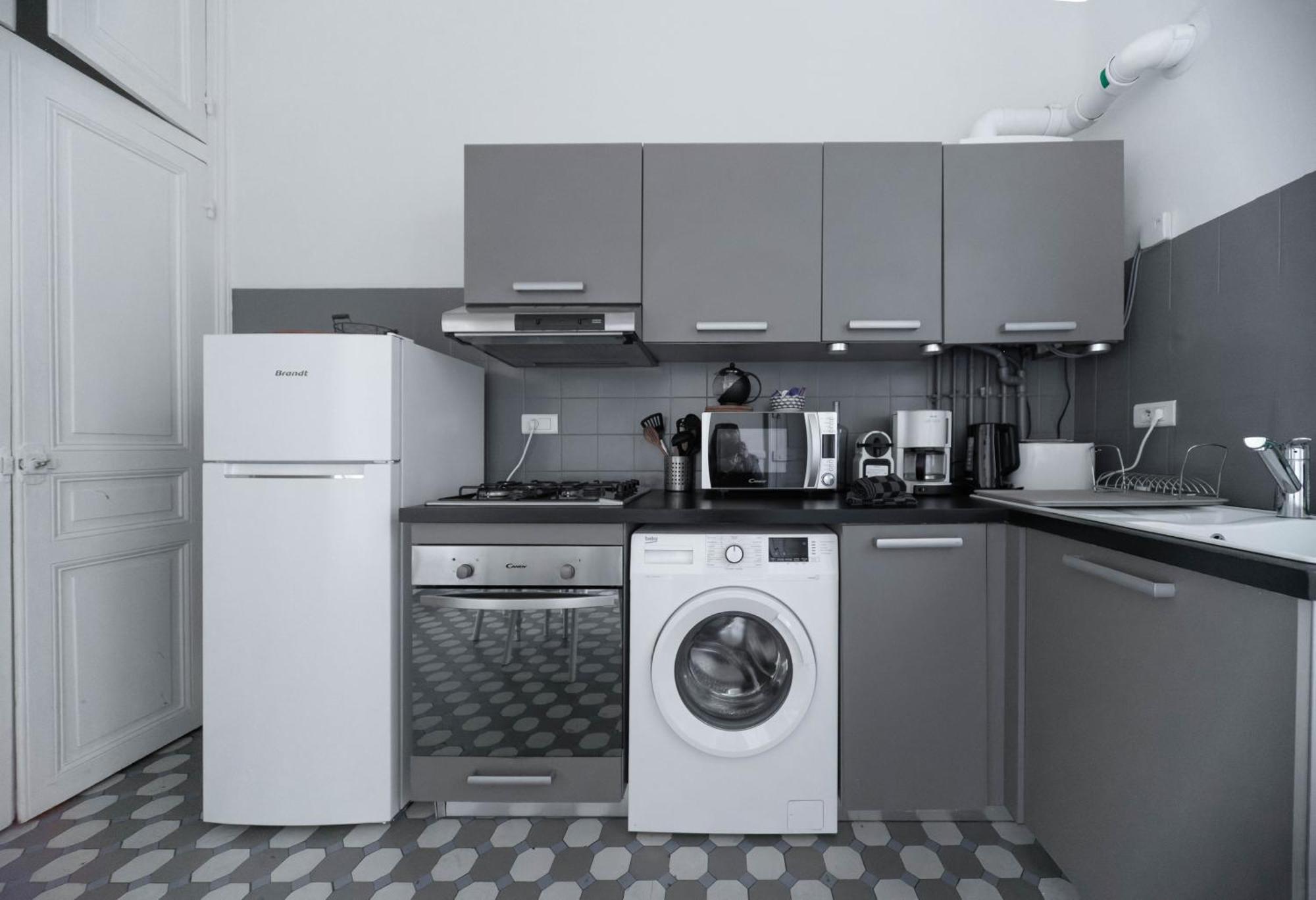 Residence Epinat II - Appartements Centre - Parking Виши Экстерьер фото