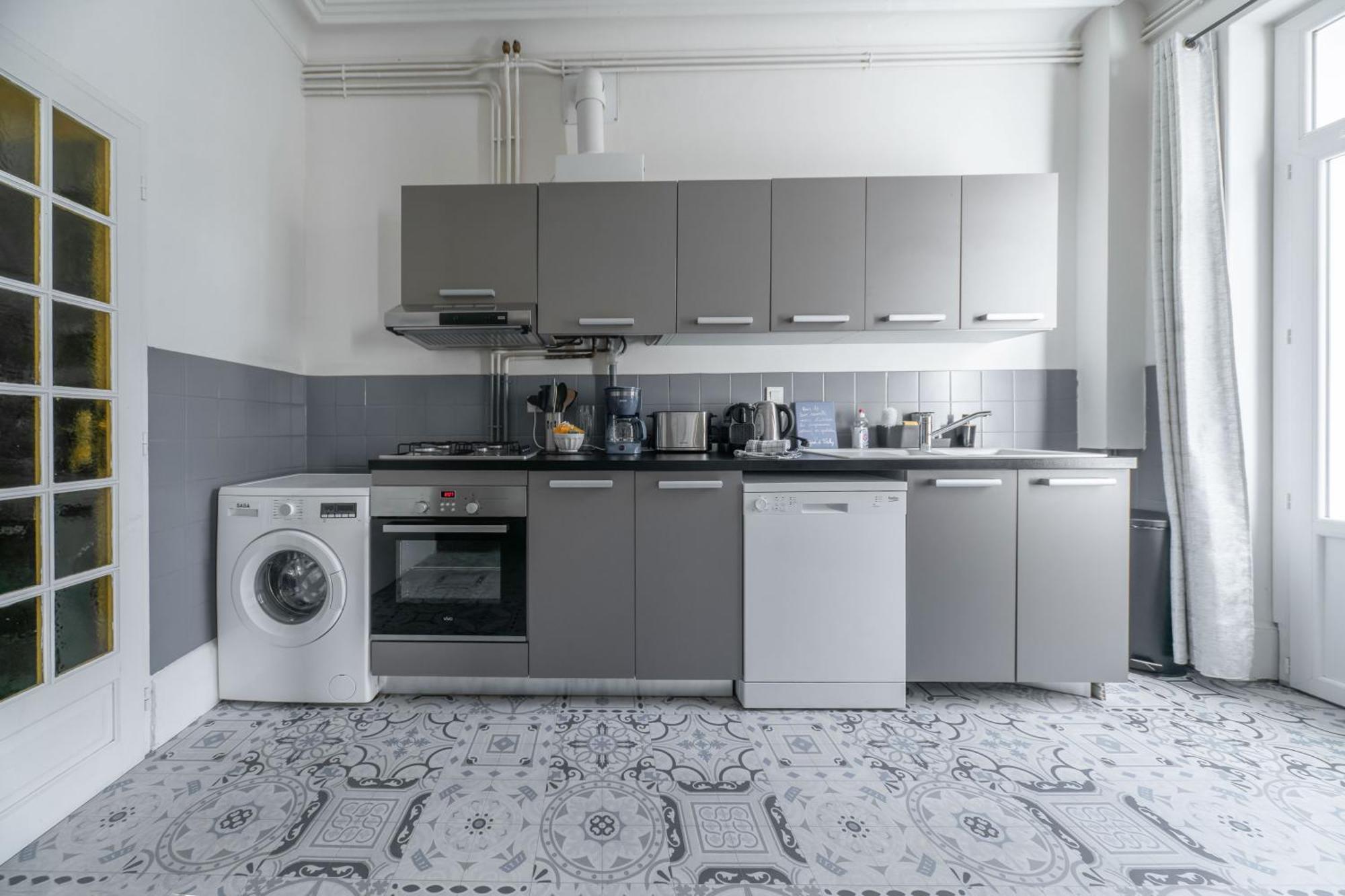 Residence Epinat II - Appartements Centre - Parking Виши Номер фото